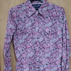 Wrangler Tough Enough to Wear Pink Button Up Small